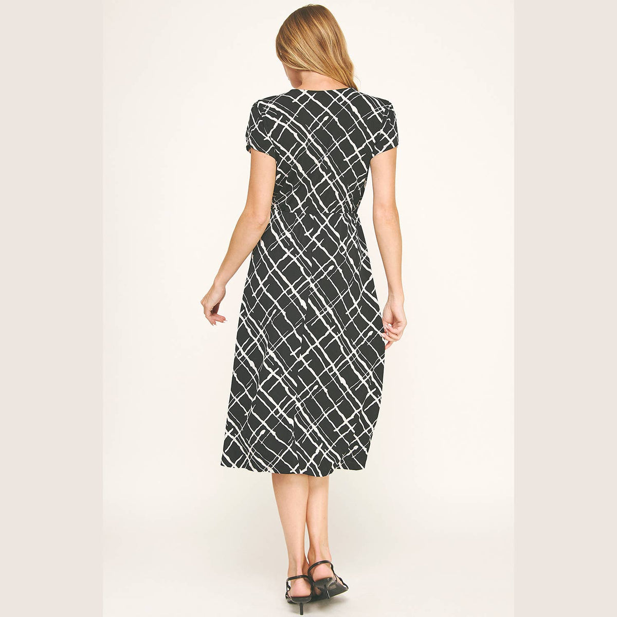 DAY TO NIGHT FAUX WRAP MIDI DRESS