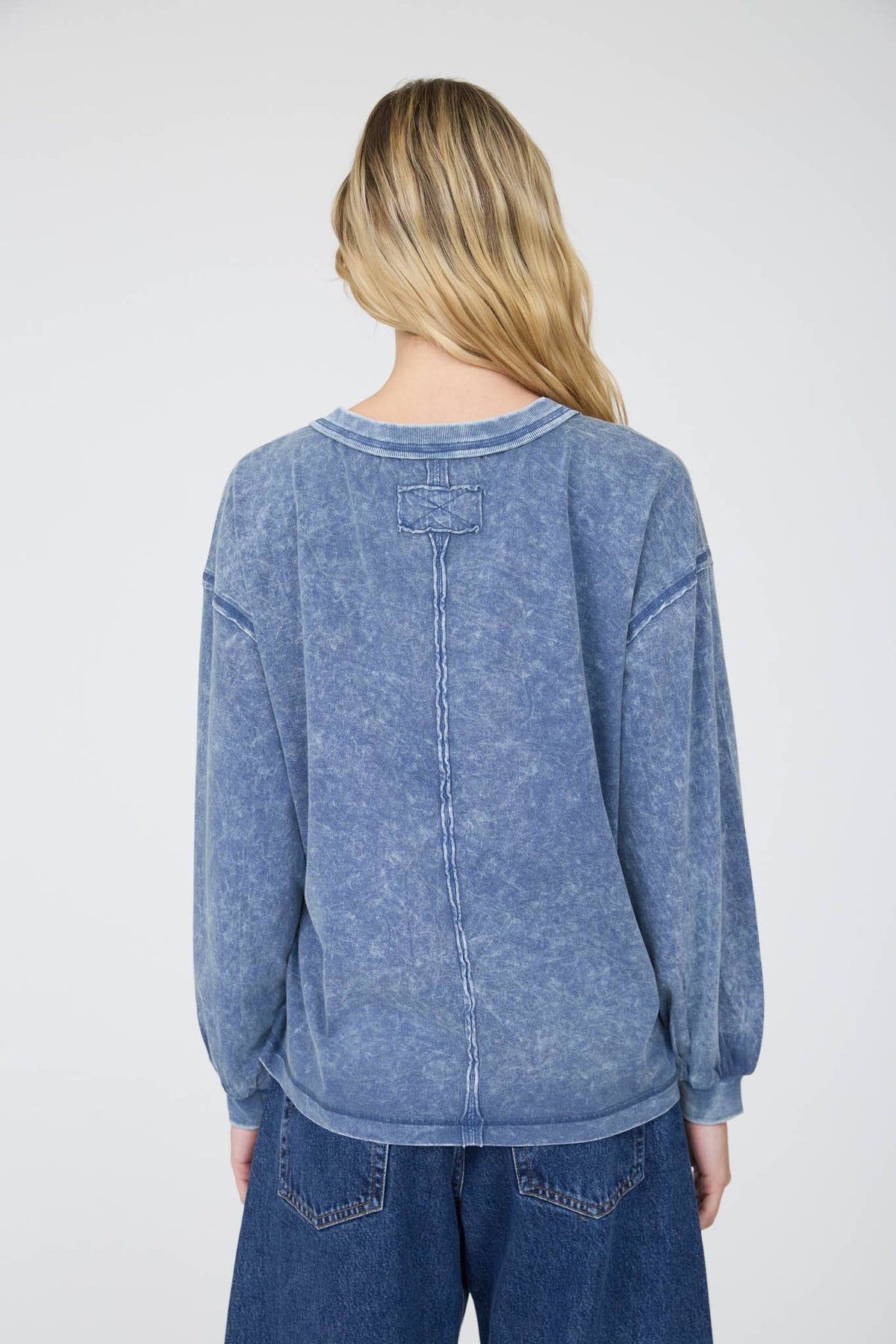 WASHED INVERTED SEAM TOP