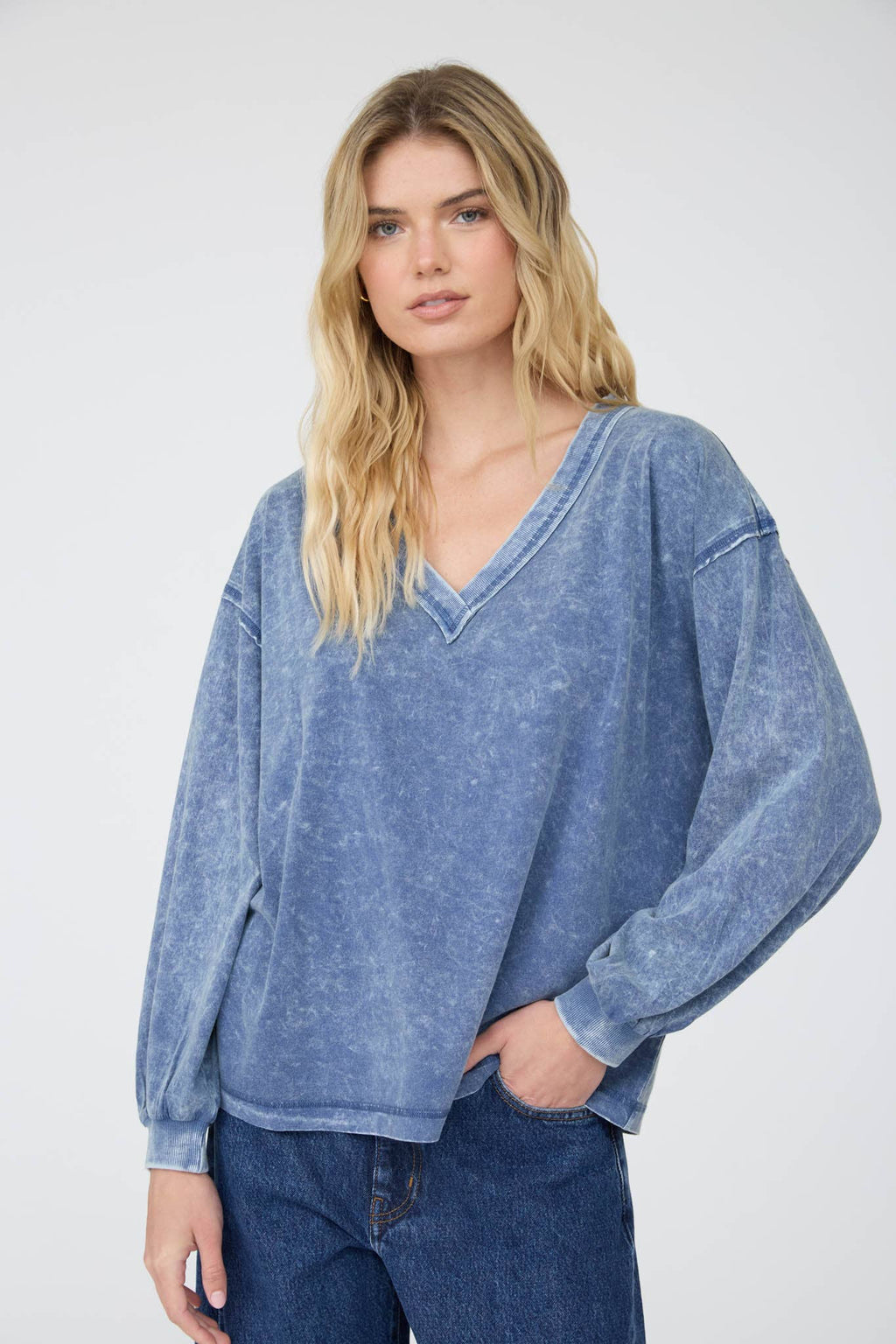 WASHED INVERTED SEAM TOP