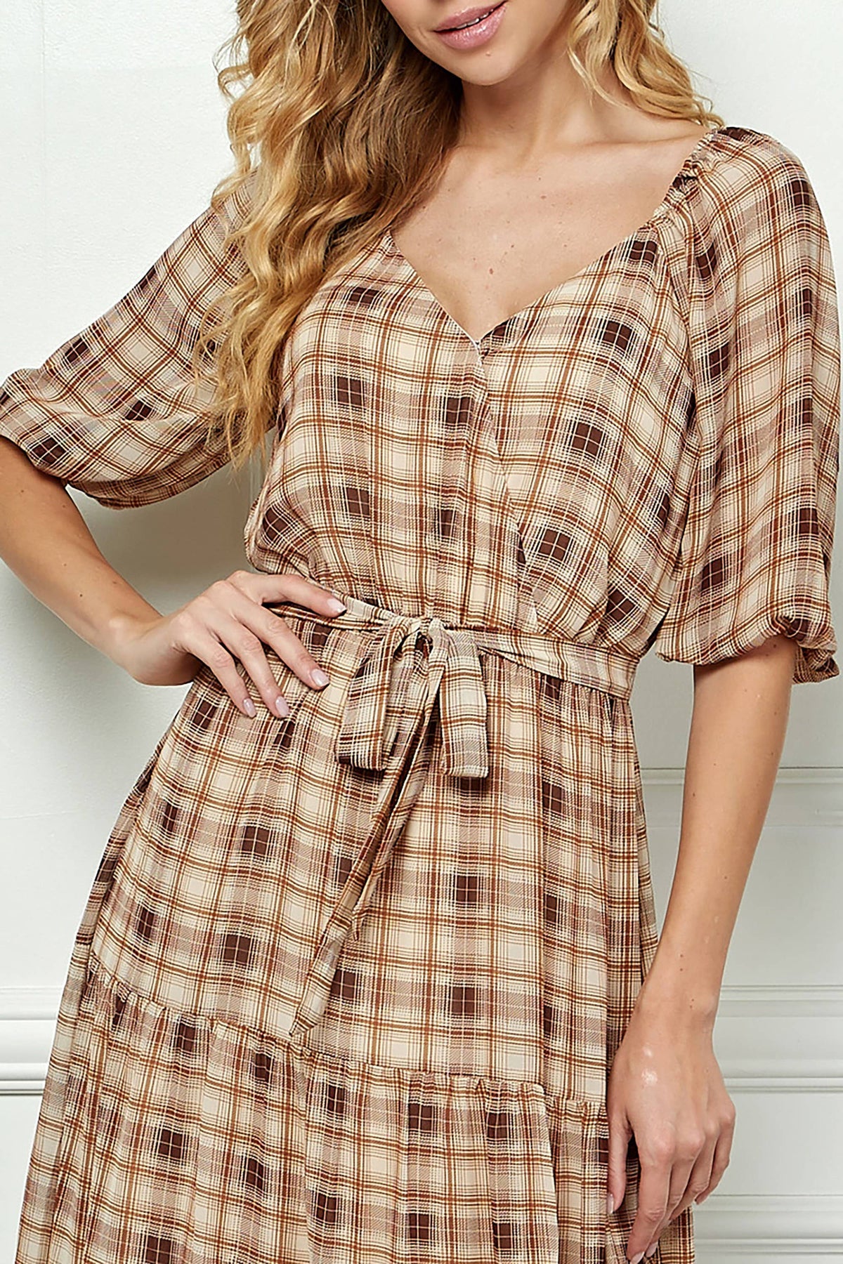 3/4 SIDE TIE RUFFLE HEM MAXI DRESS