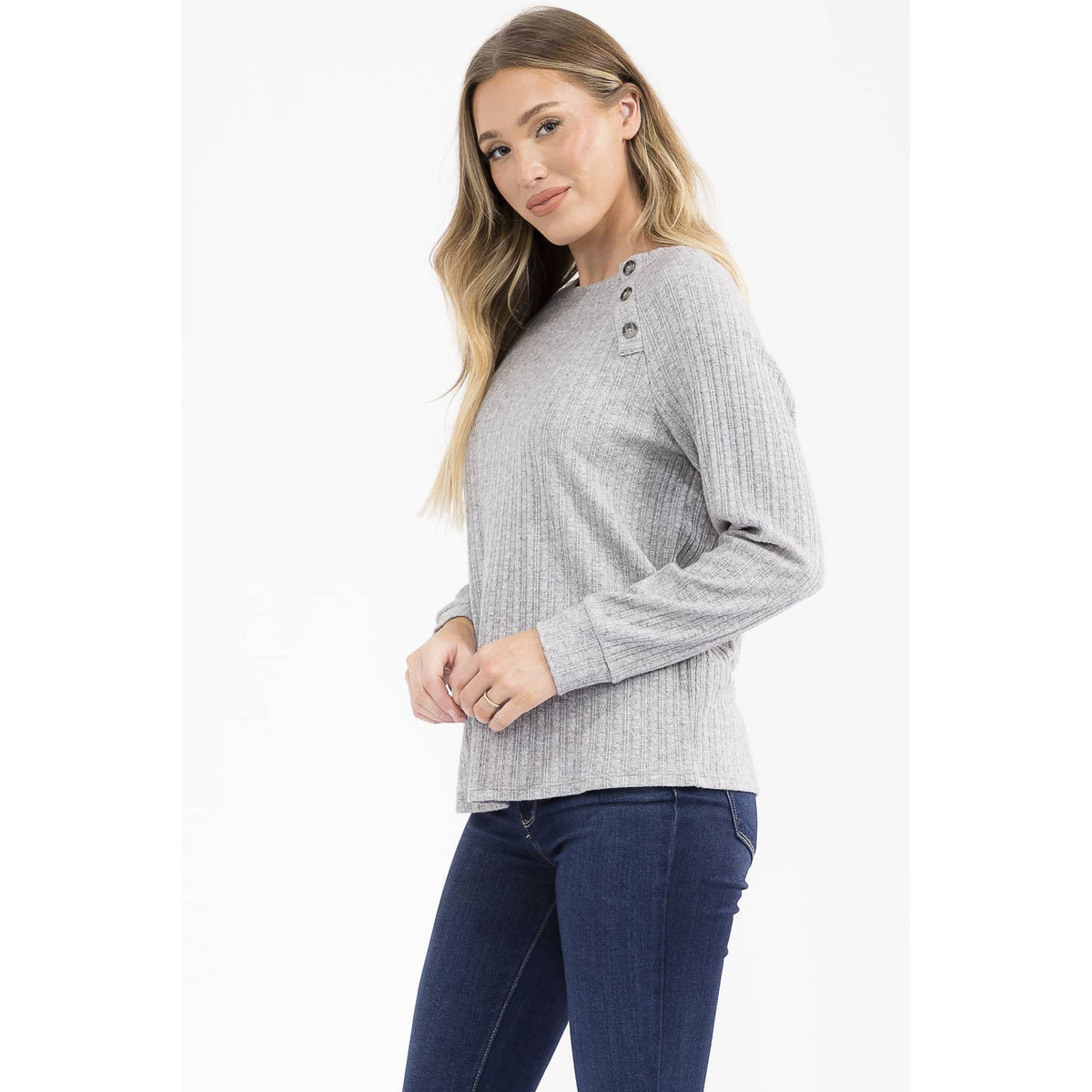 TORTOISE BUTTON SWEATSHIRT
