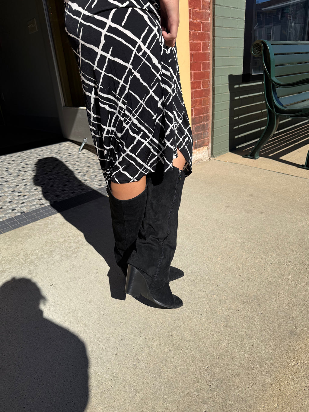 HIGH ROAD Black Faux Suede
