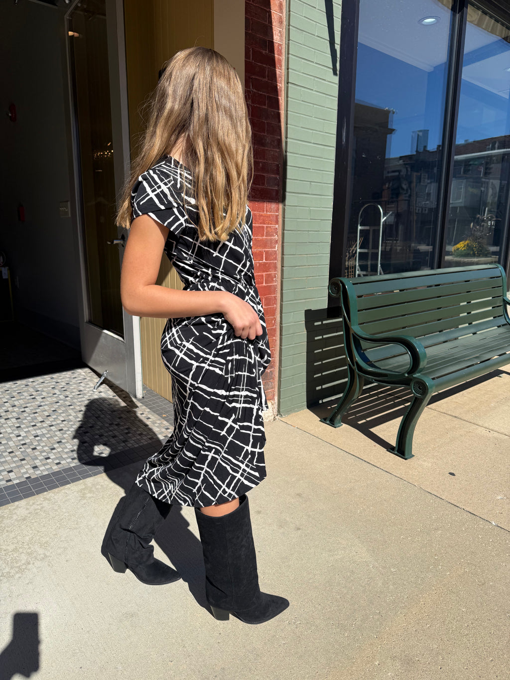HIGH ROAD Black Faux Suede
