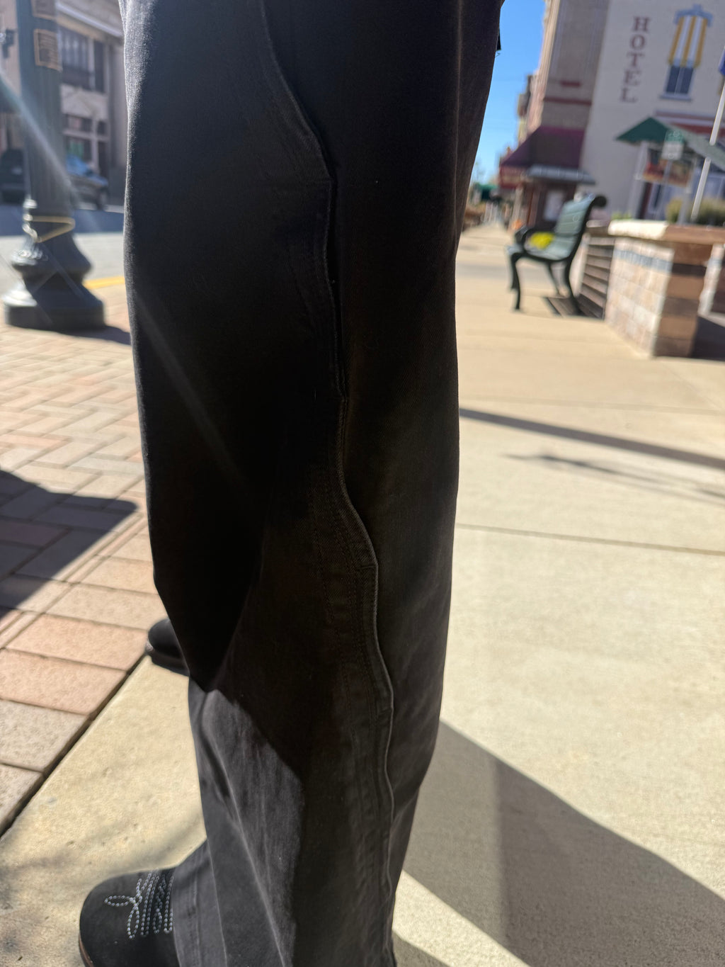 Black High Rise Scalloped Risen Jeans