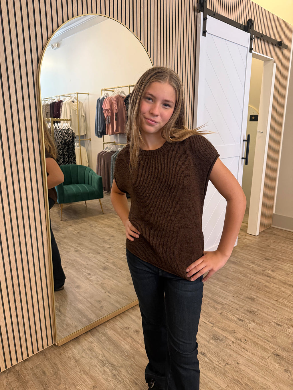 RAW SLEEVE RELAXED SWEATER