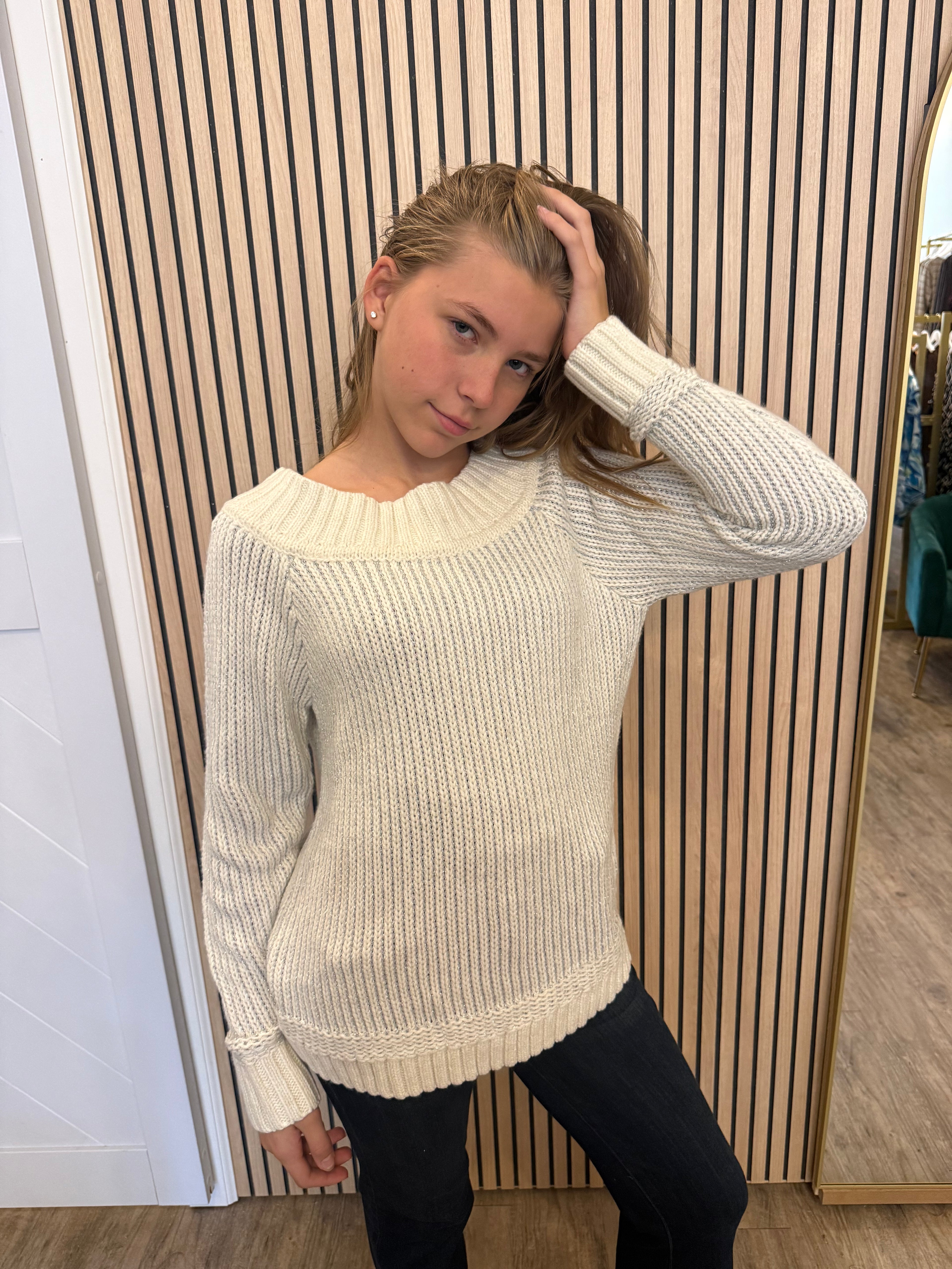 IVORY SILVER STRIPED PULLOVER