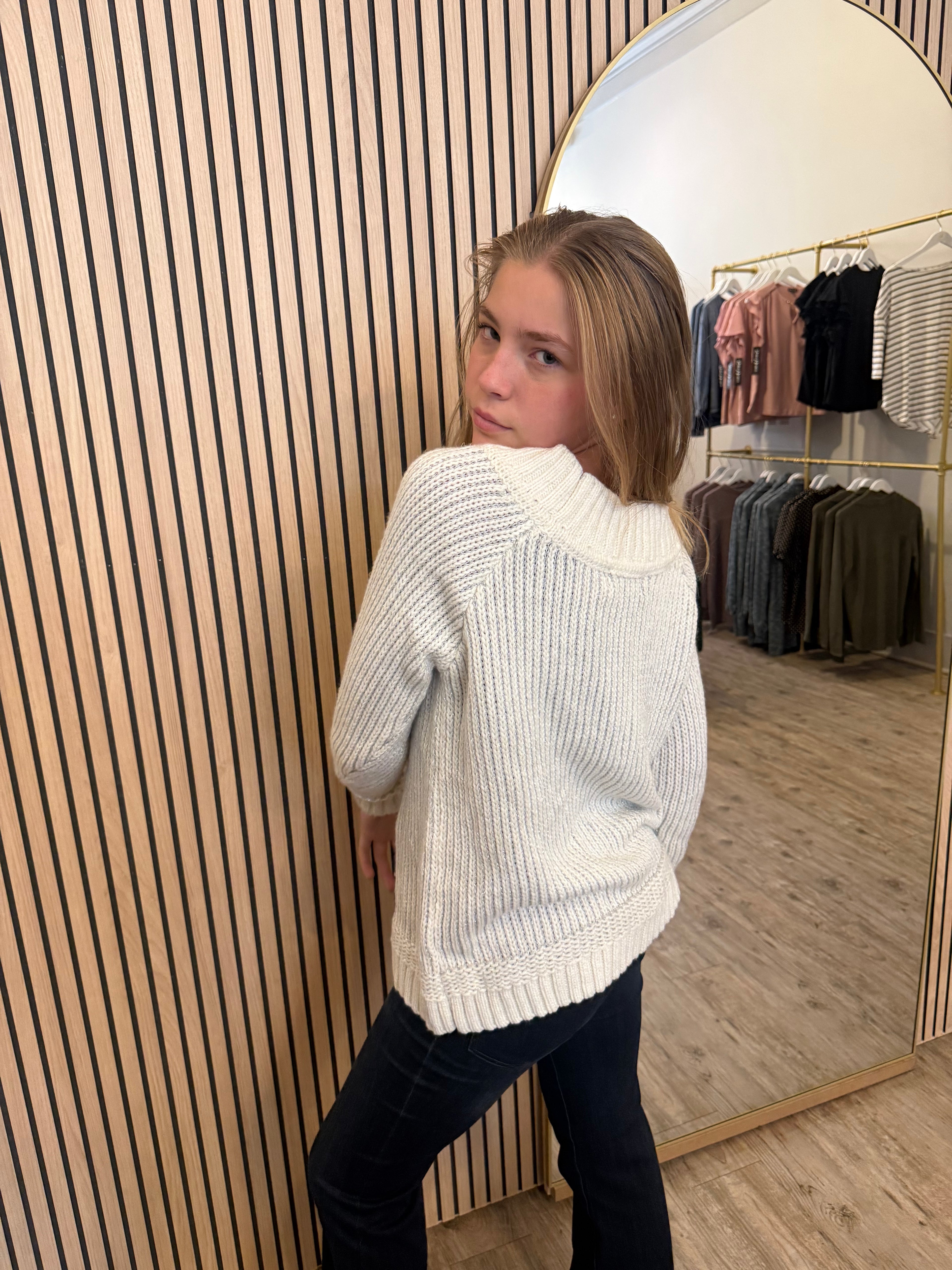 IVORY SILVER STRIPED PULLOVER