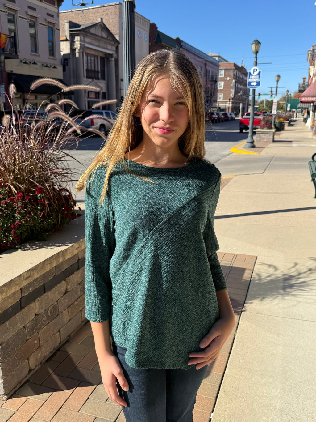 ASYMM GOLD BUTTON SWEATSHIRT