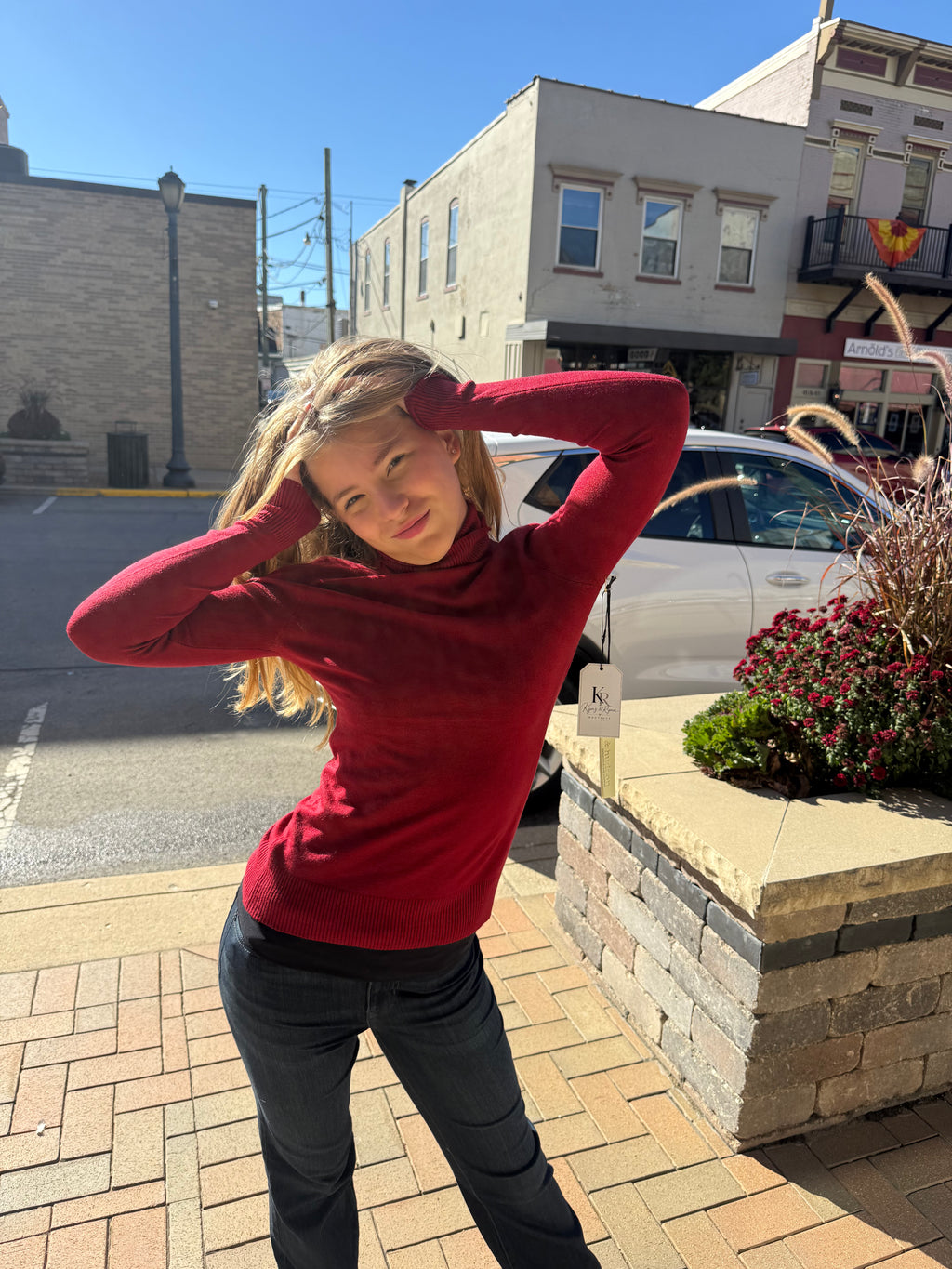 TURTLENECK KNIT SWEATER