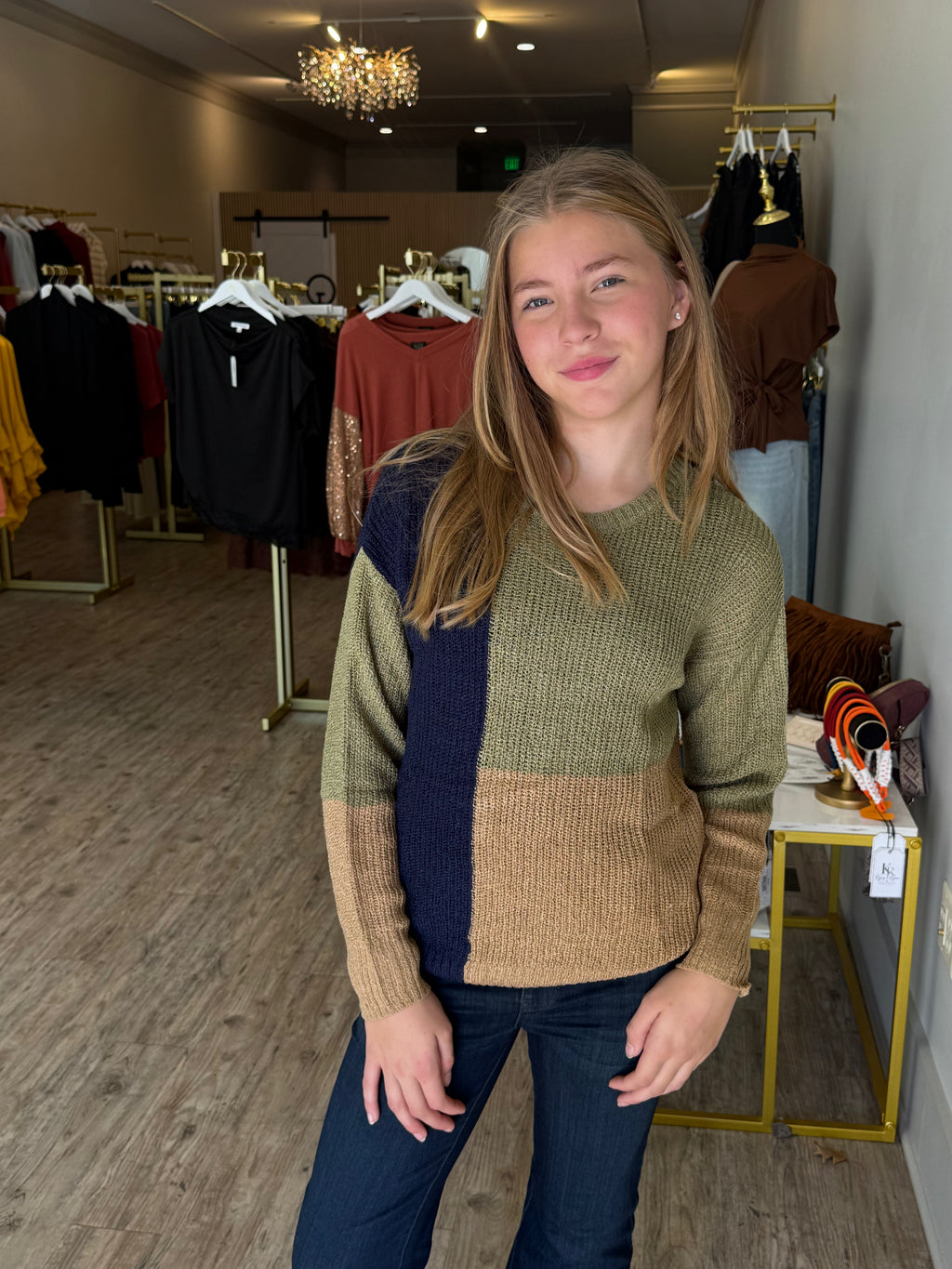 COLORBLOCK KNIT SWEATER