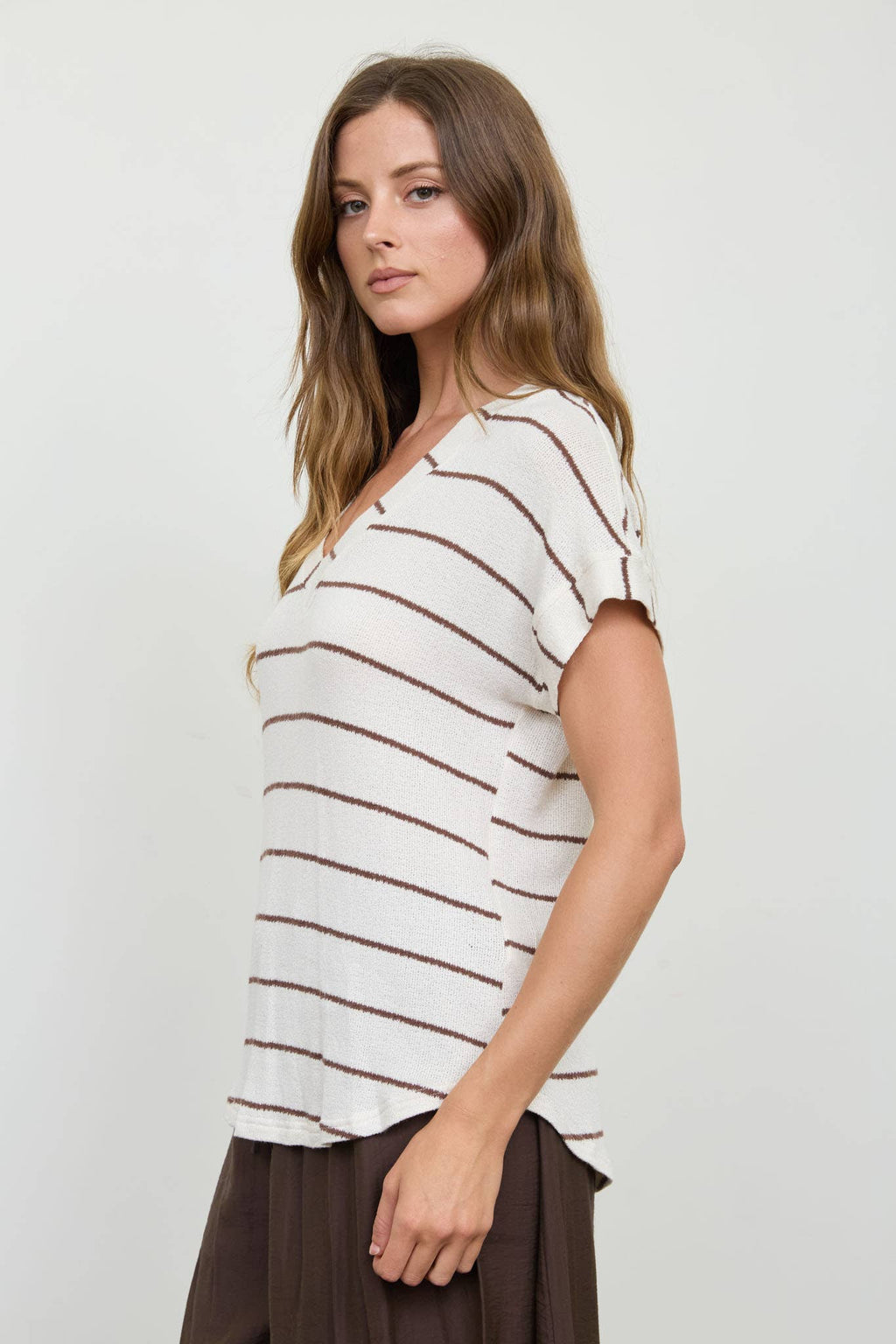 STRIPE V NECK KNIT TOP