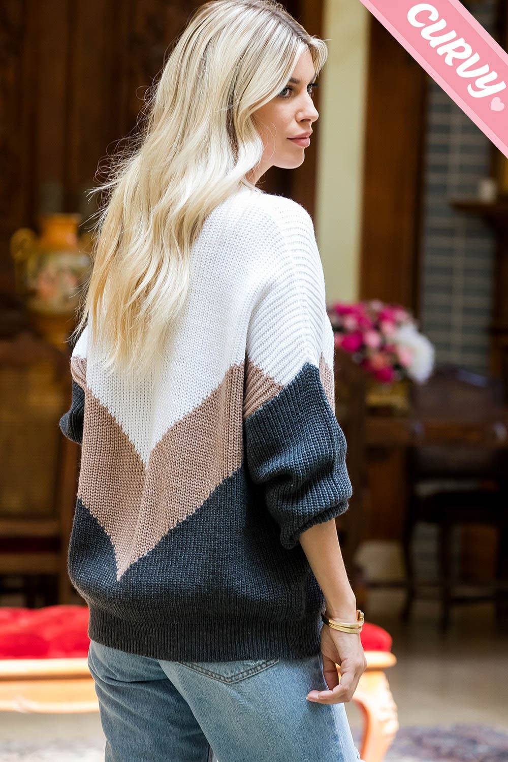 CHEVRON SWEATER