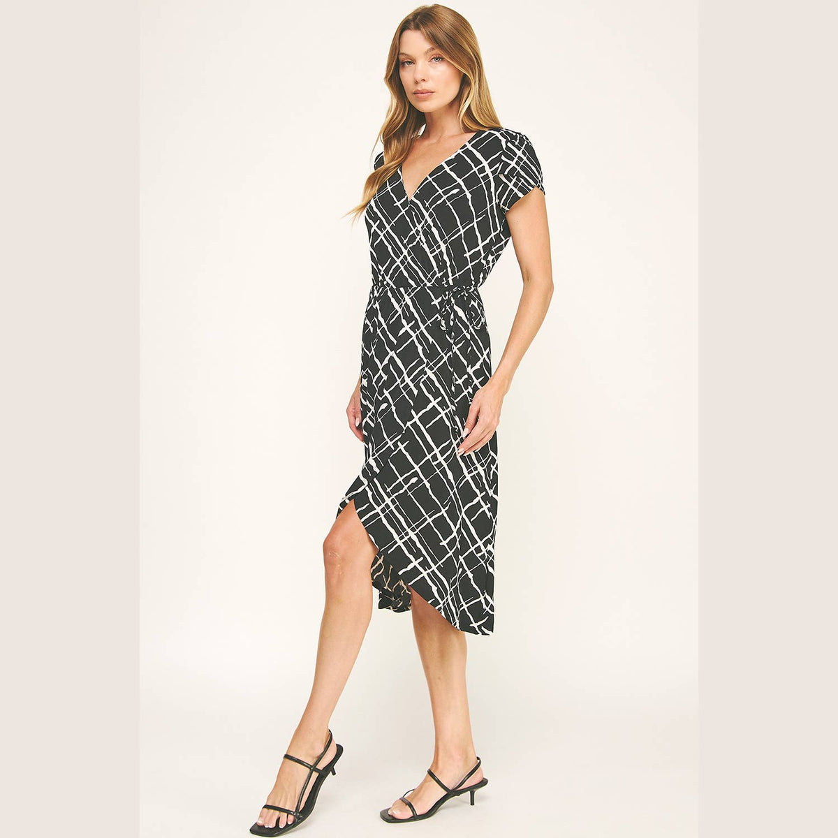 DAY TO NIGHT FAUX WRAP MIDI DRESS
